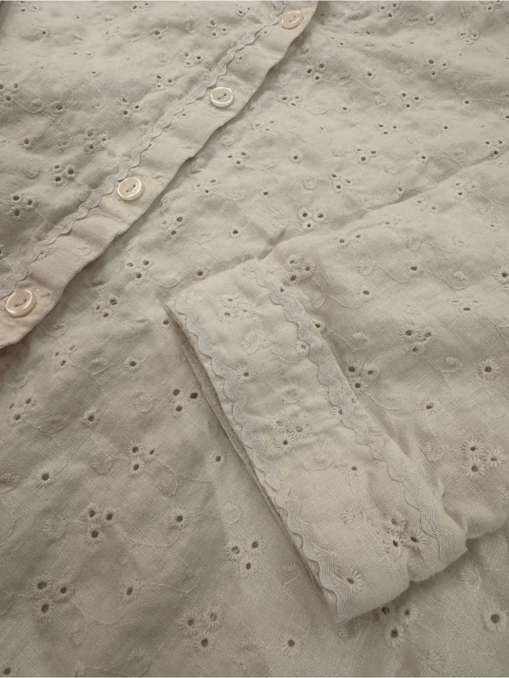JM Collection White Eyelet Button-Front Blouse - Picture 3 of 5